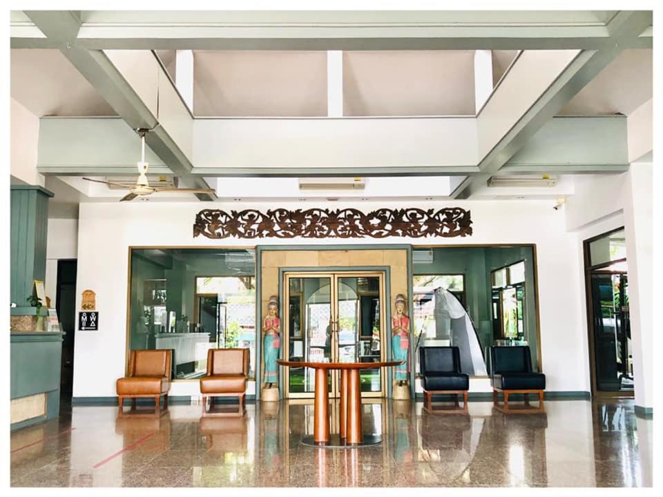 Lopburi Inn Resort Exterior foto
