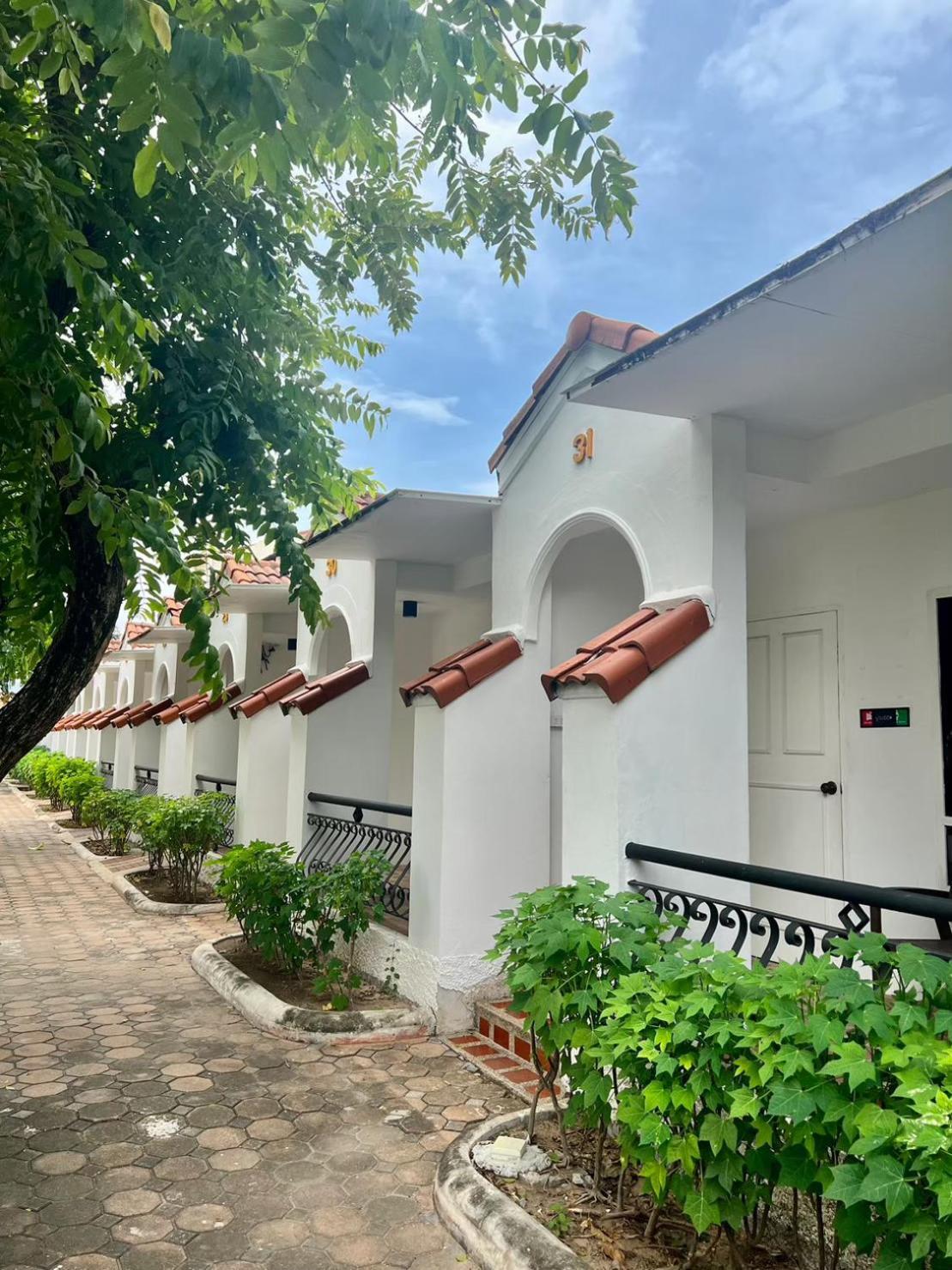 Lopburi Inn Resort Exterior foto