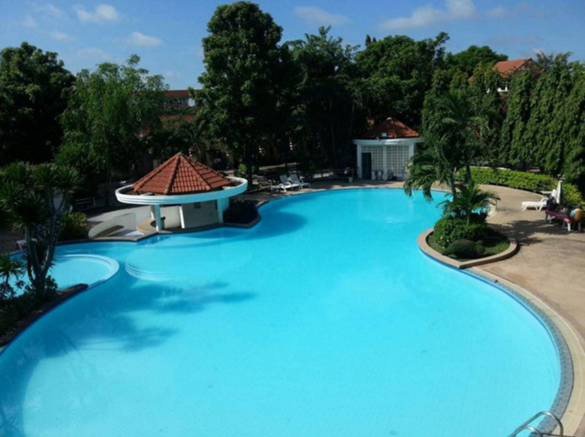 Lopburi Inn Resort Exterior foto